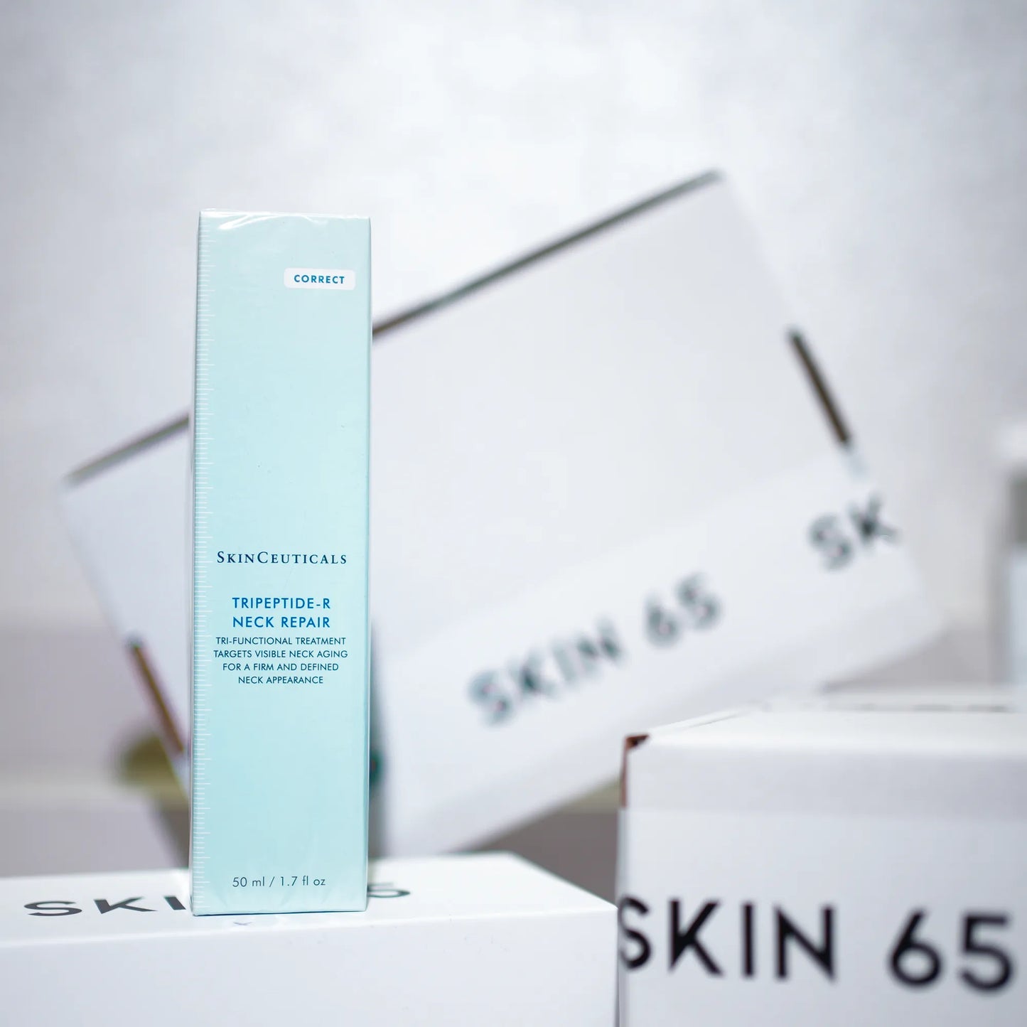 SKINCEUTICALS TRIPEPTIDE-R-NECK REPAIR