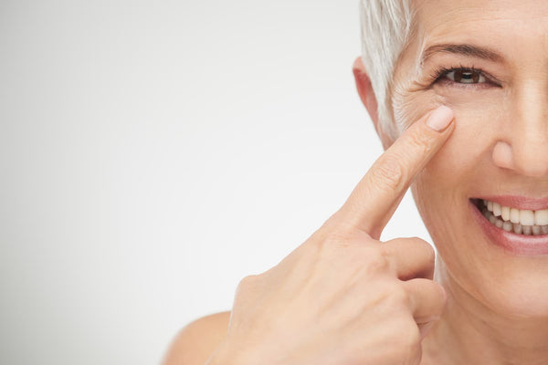 What causes wrinkles?  A detailed look at the cause of skin wrinkles